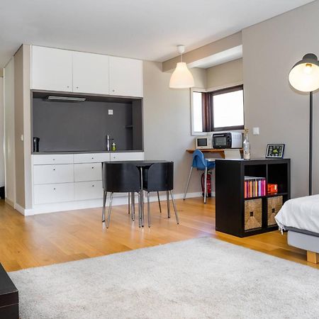 Povoa Beach Apartment ポボア・デ・バルジン エクステリア 写真