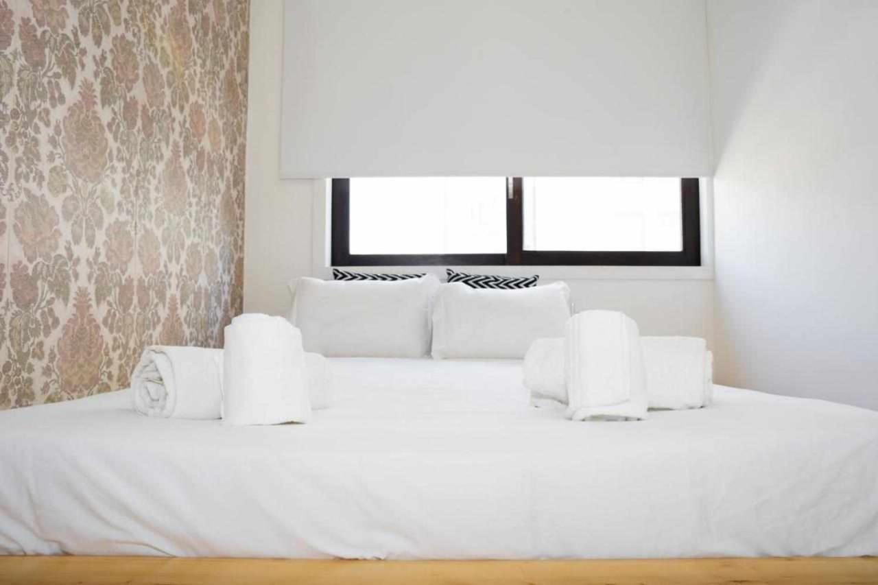 Povoa Beach Apartment ポボア・デ・バルジン エクステリア 写真