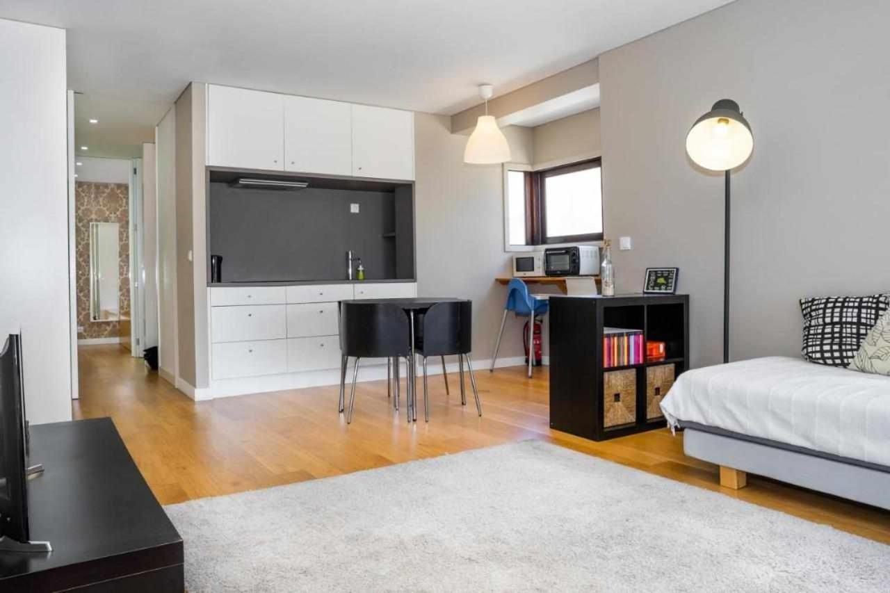 Povoa Beach Apartment ポボア・デ・バルジン エクステリア 写真